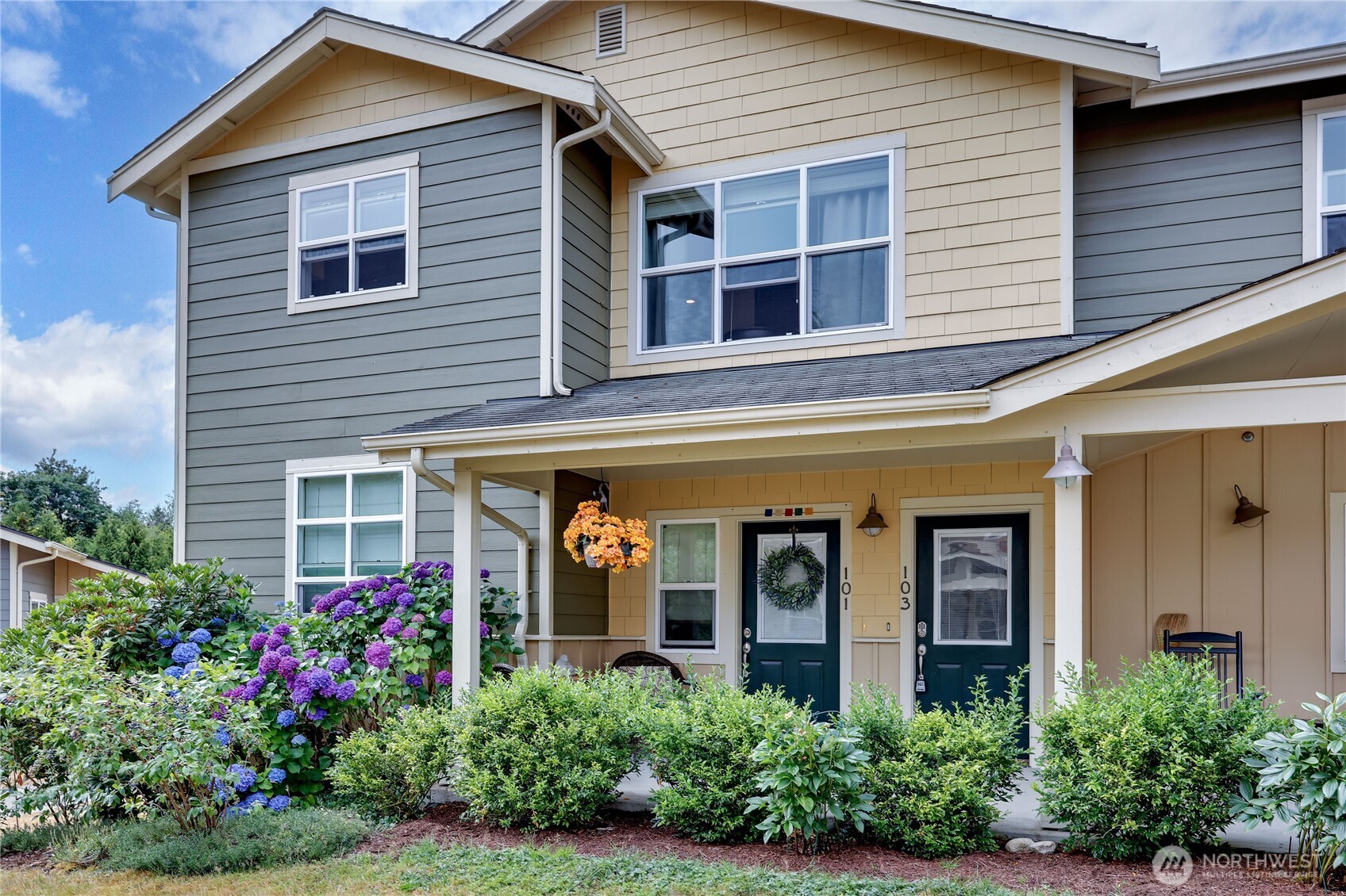 7701 Beacon Place NE #103, Bremerton, WA 98311