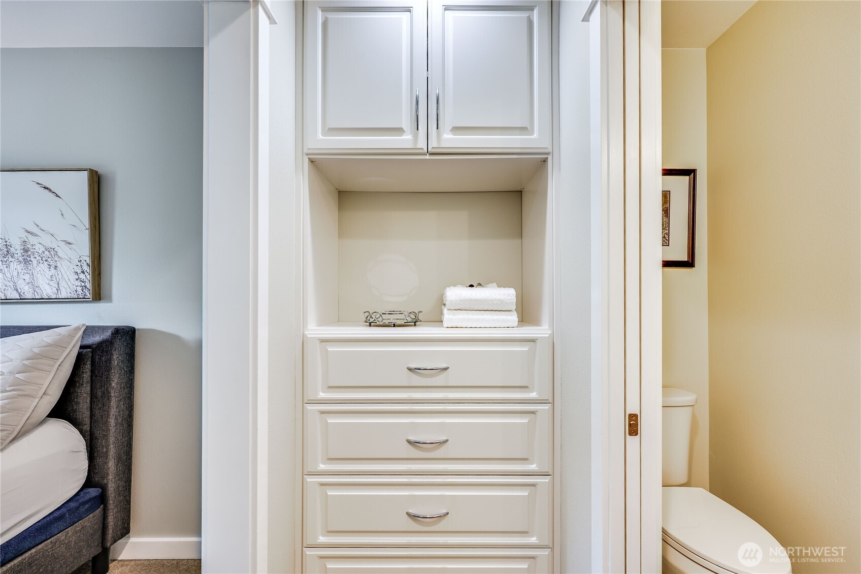 7701 Beacon Place NE #103, Bremerton, WA 98311