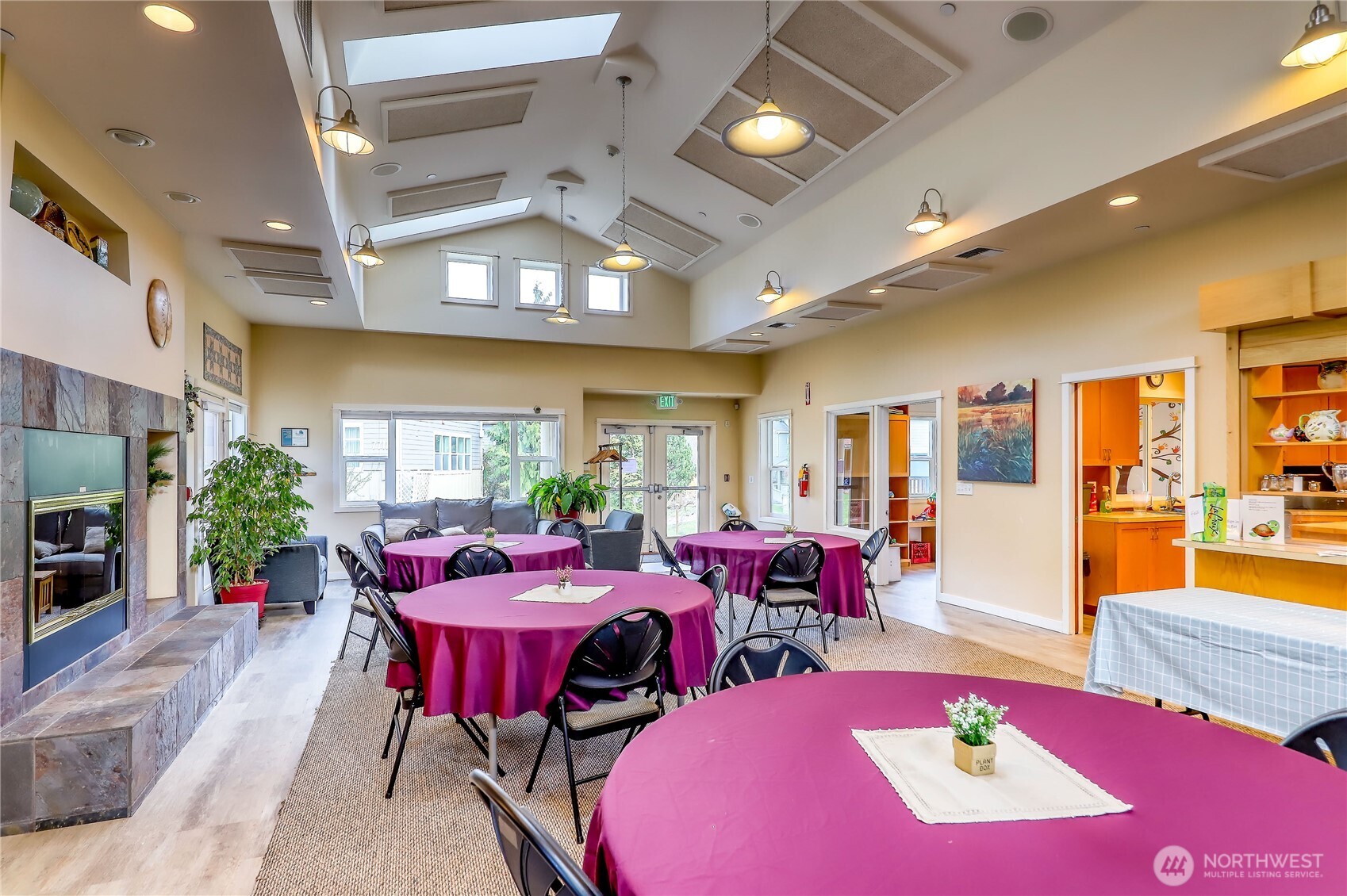 7701 Beacon Place NE #103, Bremerton, WA 98311