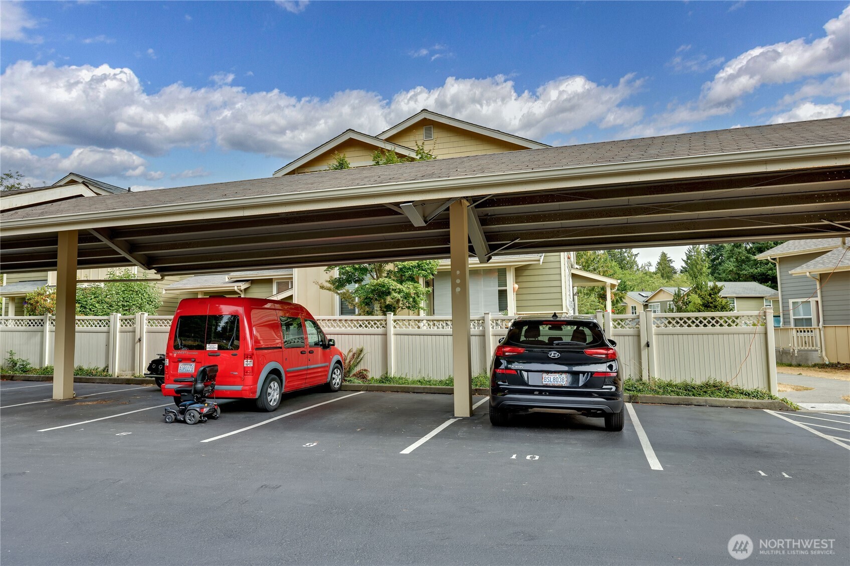 7701 Beacon Place NE #103, Bremerton, WA 98311