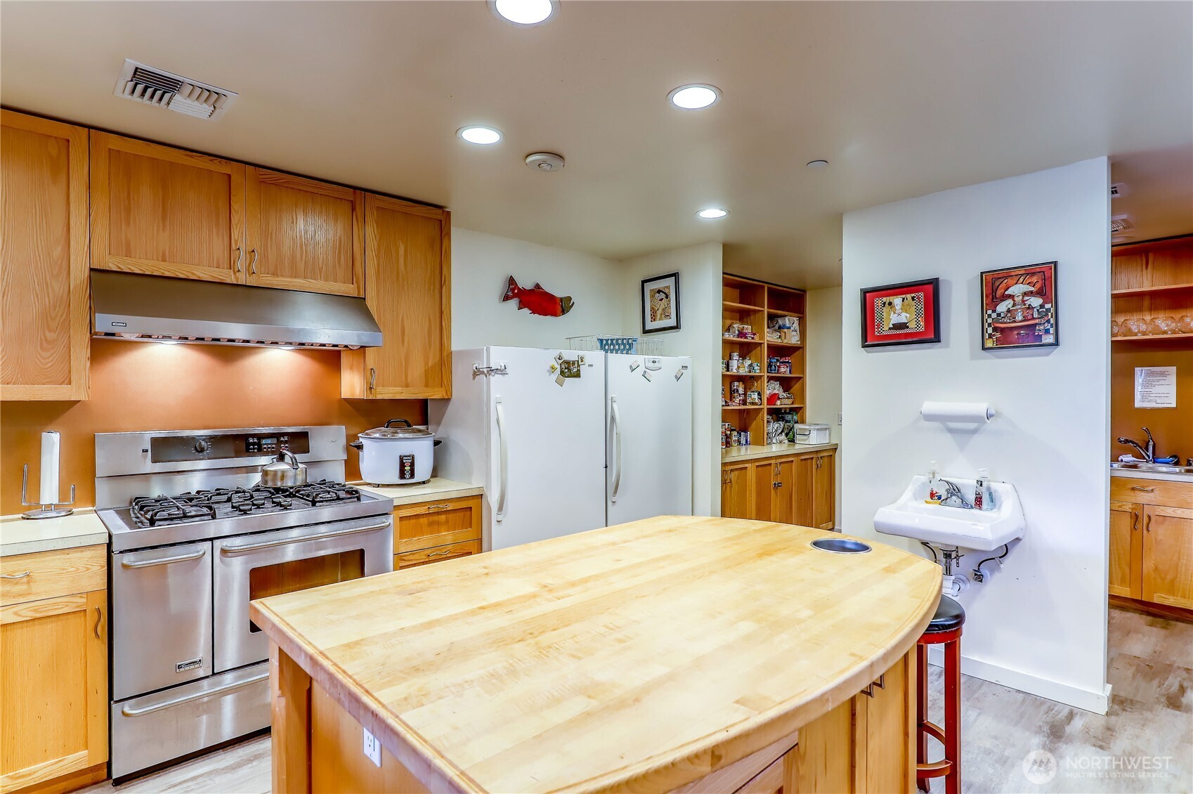 7701 Beacon Place NE #103, Bremerton, WA 98311