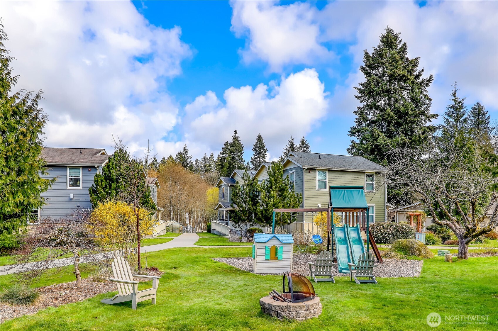 7701 Beacon Place NE #103, Bremerton, WA 98311