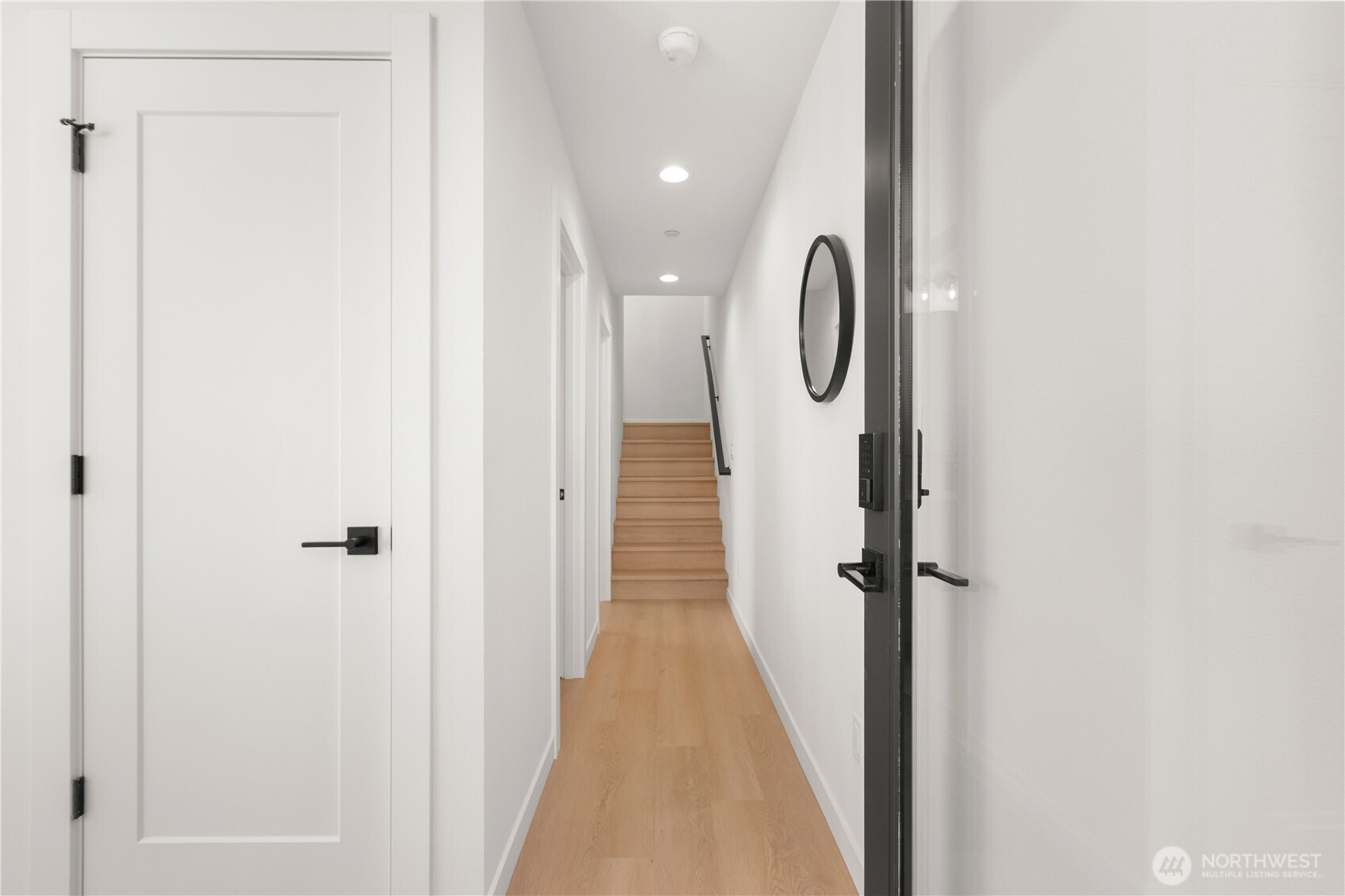 953 N 35th Street , Seattle, WA 98103