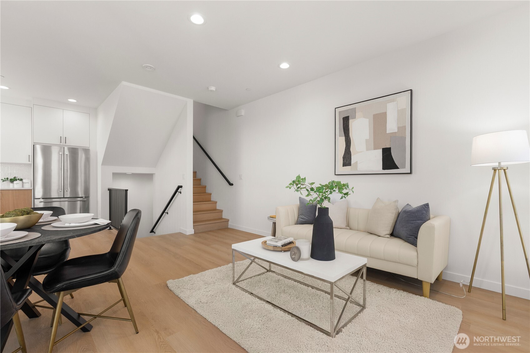 953 N 35th Street , Seattle, WA 98103