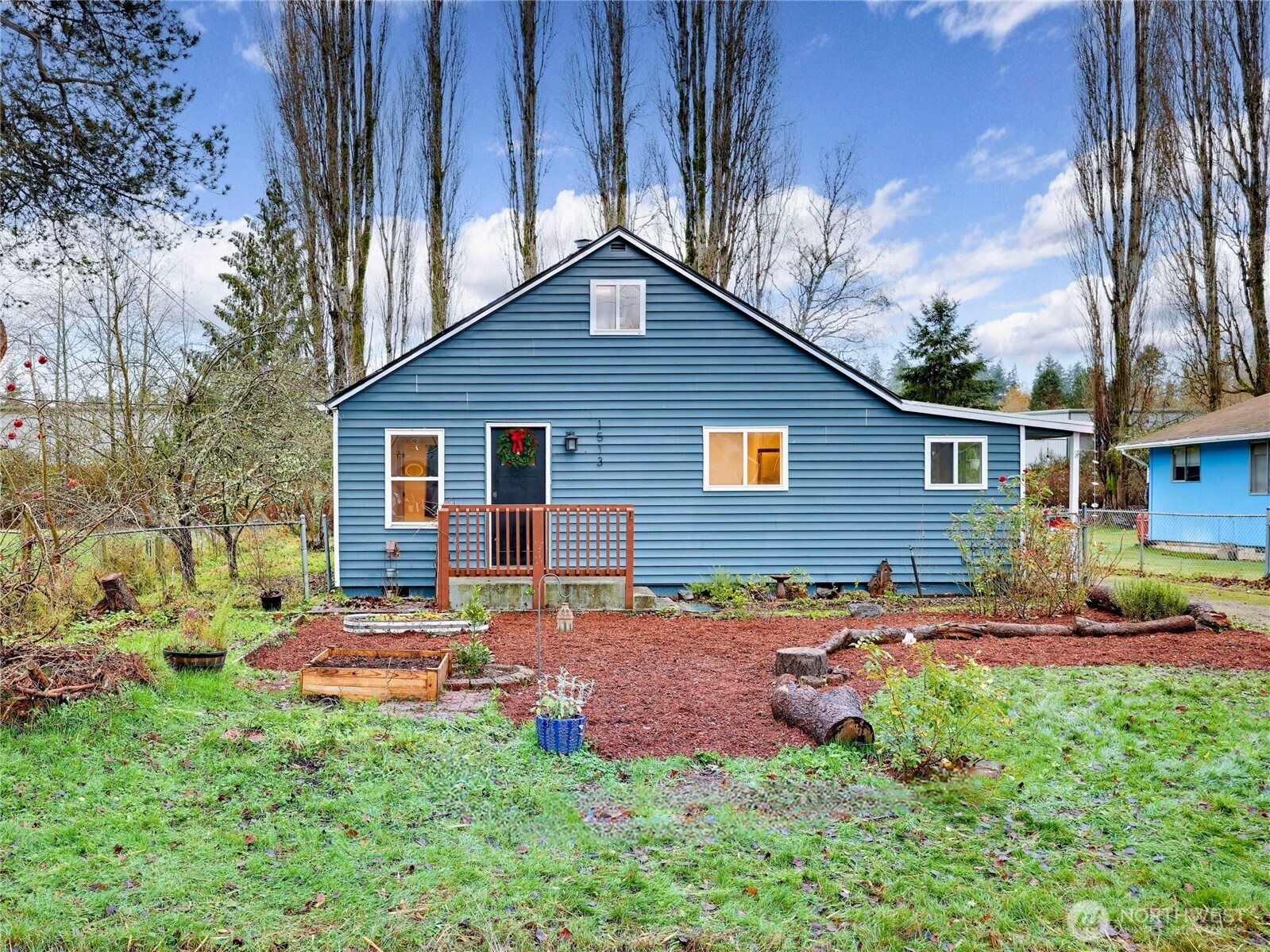 1513 NE Echo Drive , Bremerton, WA 98311