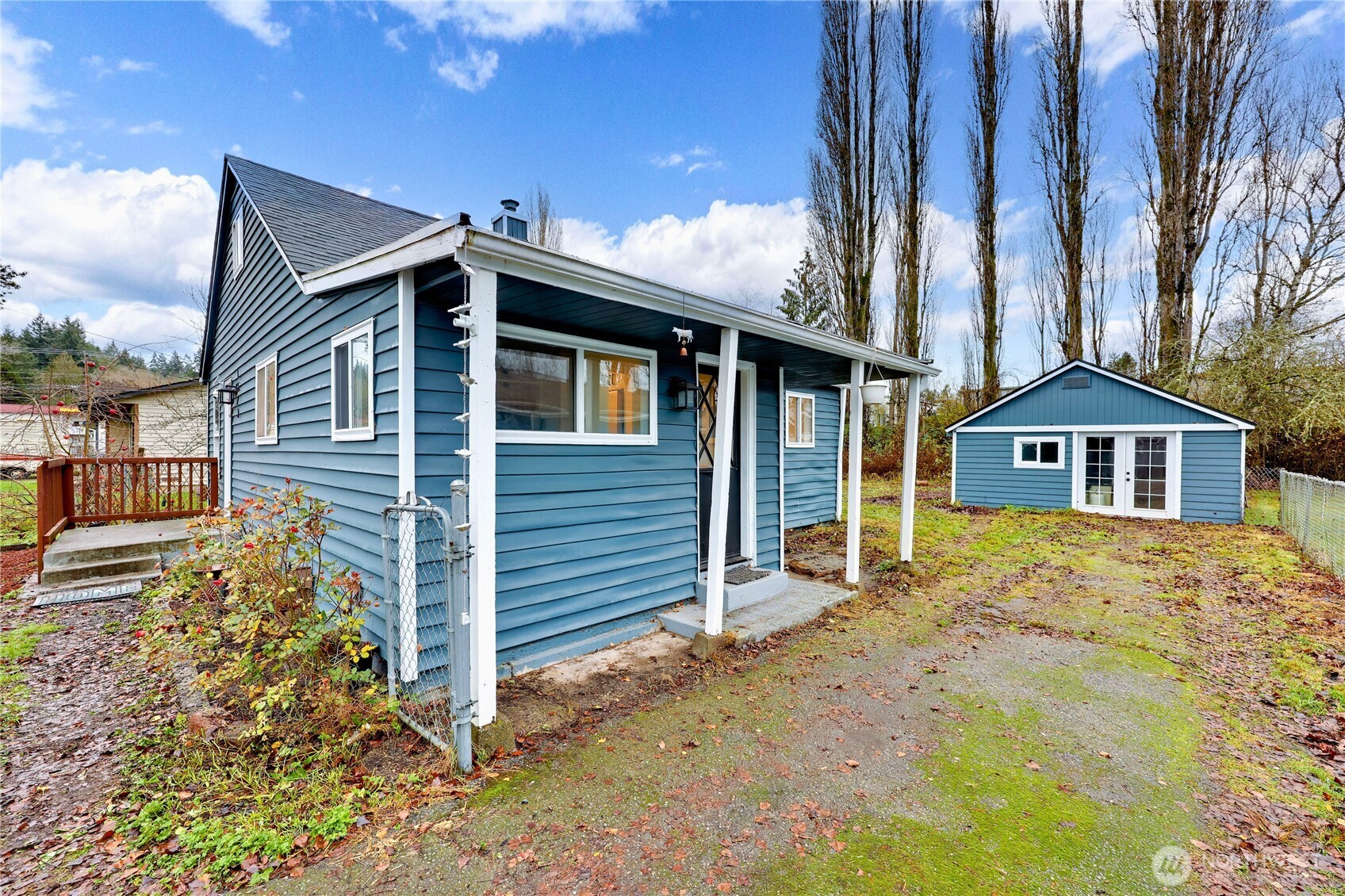 1513 NE Echo Drive , Bremerton, WA 98311