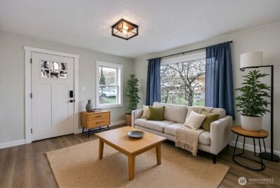 1513 NE Echo Drive , Bremerton, WA 98311 - Photo 3