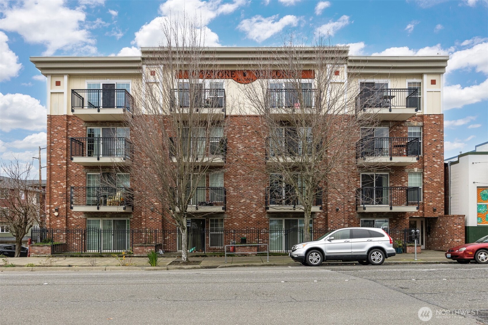 1001 N State Street #209, Bellingham, WA 98225
