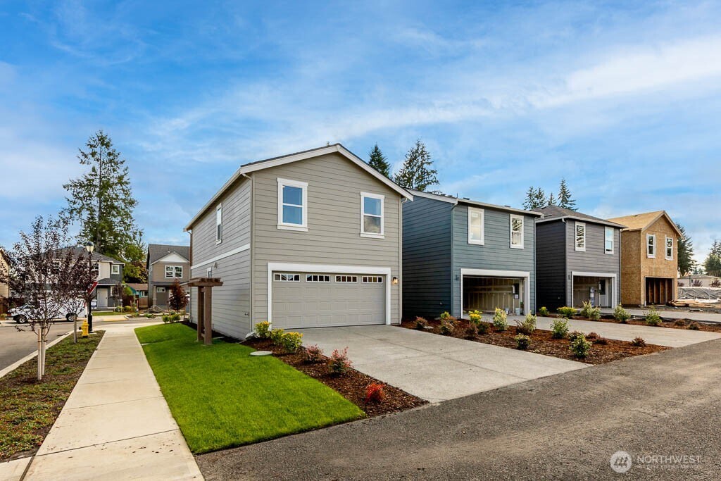 510 Cremini Loop SE #72, Lacey, WA 98513