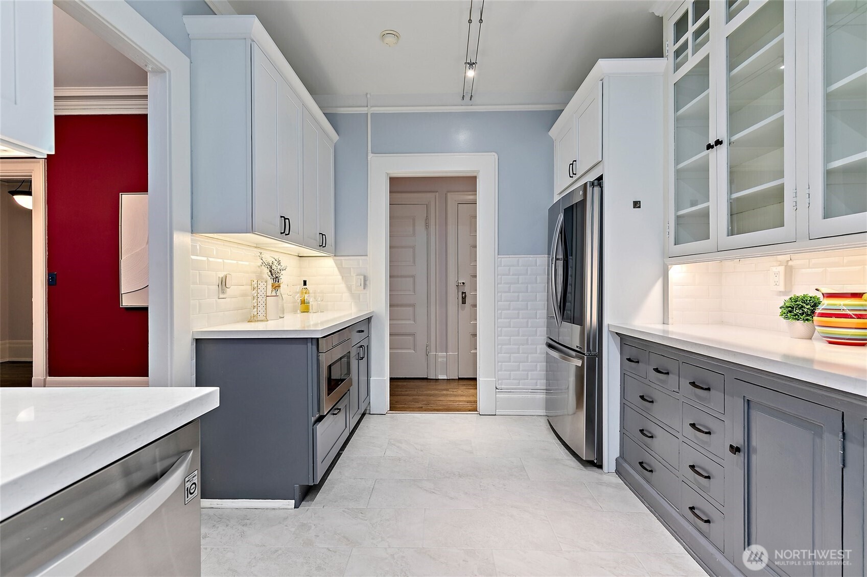 615 Boren Avenue #27, Seattle, WA 98104