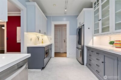 615 Boren Avenue #27, Seattle, WA 98104 - Photo 12