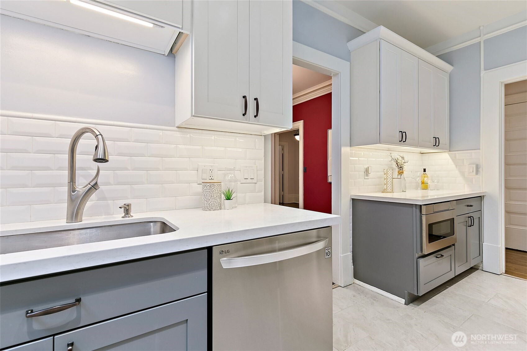 615 Boren Avenue #27, Seattle, WA 98104