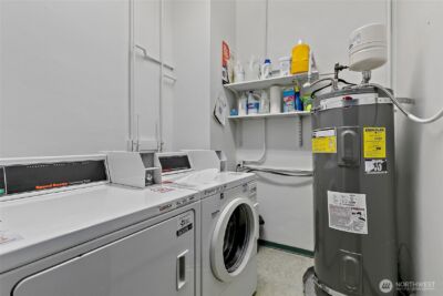 615 Boren Avenue #27, Seattle, WA 98104 - Photo 23