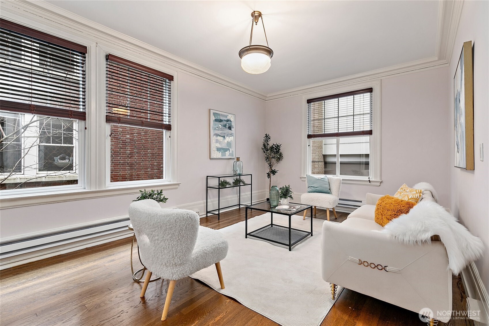 615 Boren Avenue #27, Seattle, WA 98104