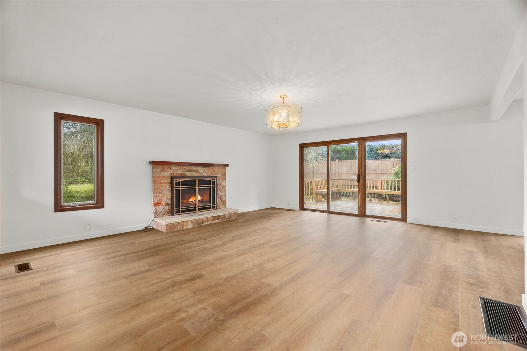 101 Deer Park Drive , Aberdeen, WA 98520