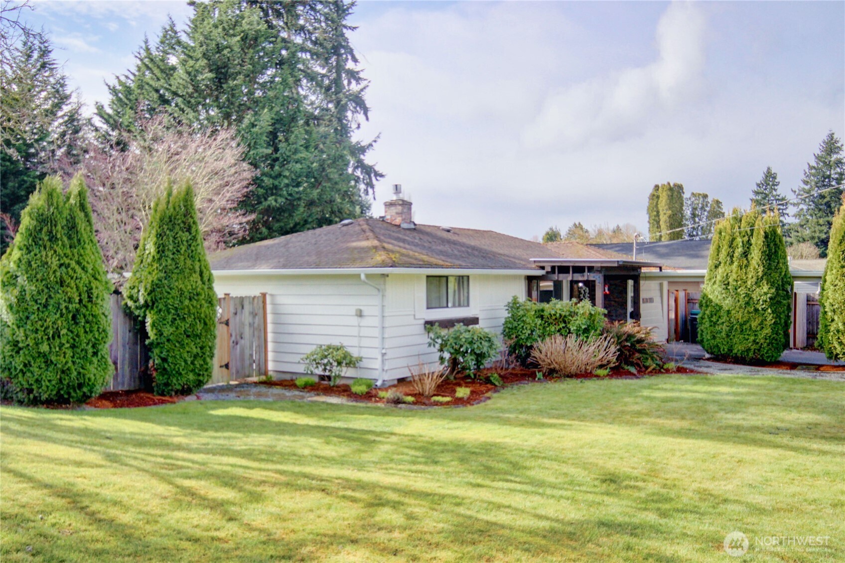 1610 Avon Avenue , Burlington, WA 98233