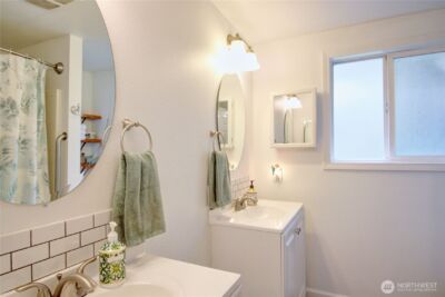 1610 Avon Avenue , Burlington, WA 98233 - Photo 12