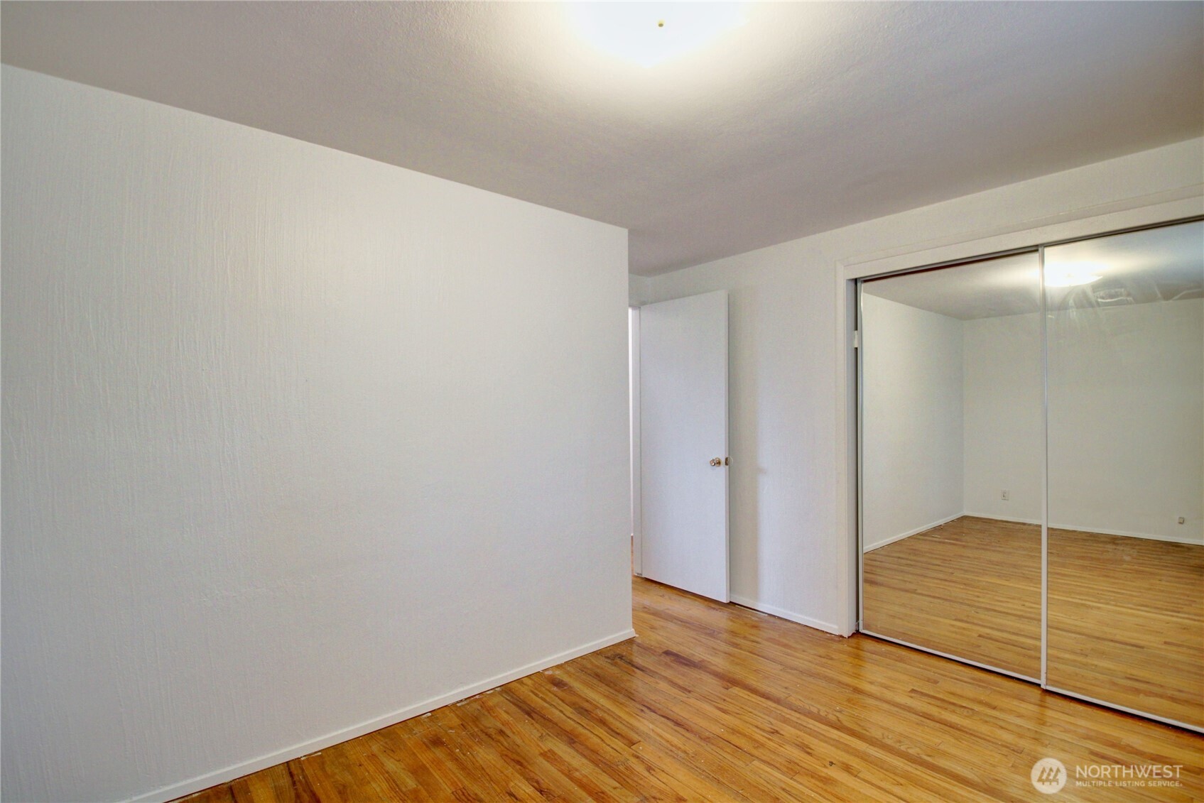 1610 Avon Avenue , Burlington, WA 98233