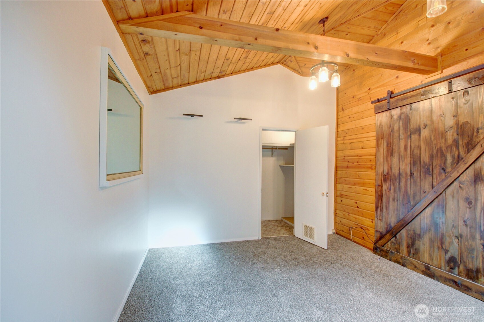 1610 Avon Avenue , Burlington, WA 98233