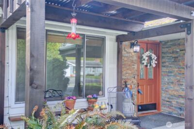 1610 Avon Avenue , Burlington, WA 98233 - Photo 2