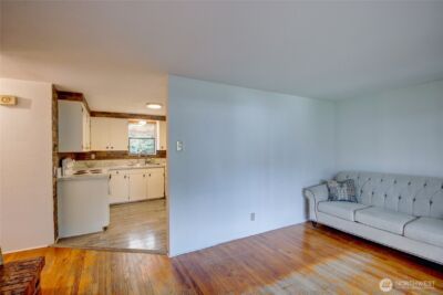 1610 Avon Avenue , Burlington, WA 98233 - Photo 9