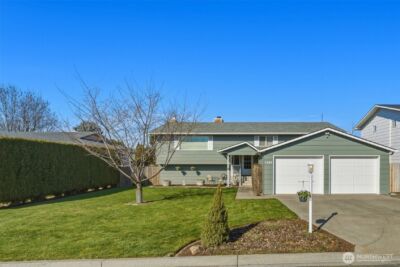 1267 SE Constitution Drive , College Place, WA 99324 - Photo 1
