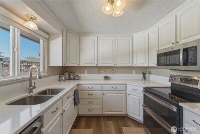 1267 SE Constitution Drive , College Place, WA 99324 - Photo 21