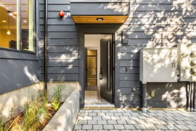 113 24th Avenue E #A, Seattle, WA 98112 - Photo 2