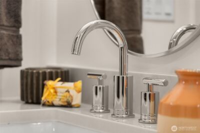 113 24th Avenue E #B, Seattle, WA 98112 - Photo 24