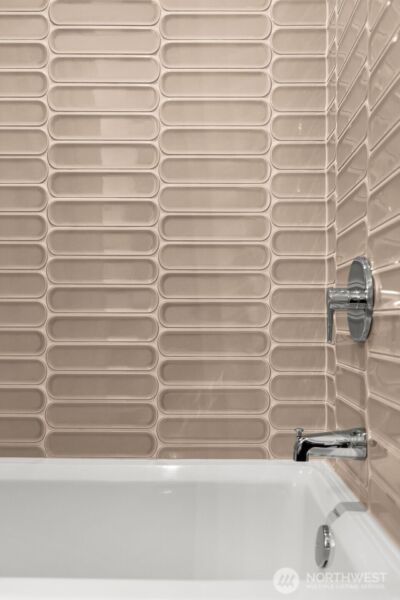 113 24th Avenue E #B, Seattle, WA 98112 - Photo 25