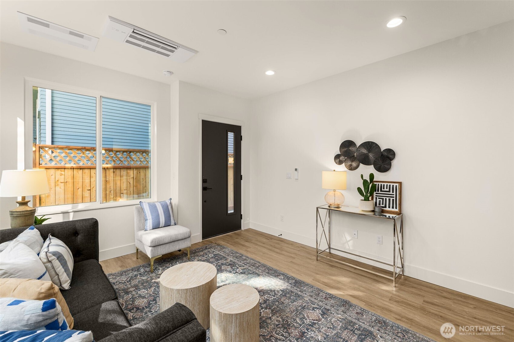 113 24th Avenue E #B, Seattle, WA 98112