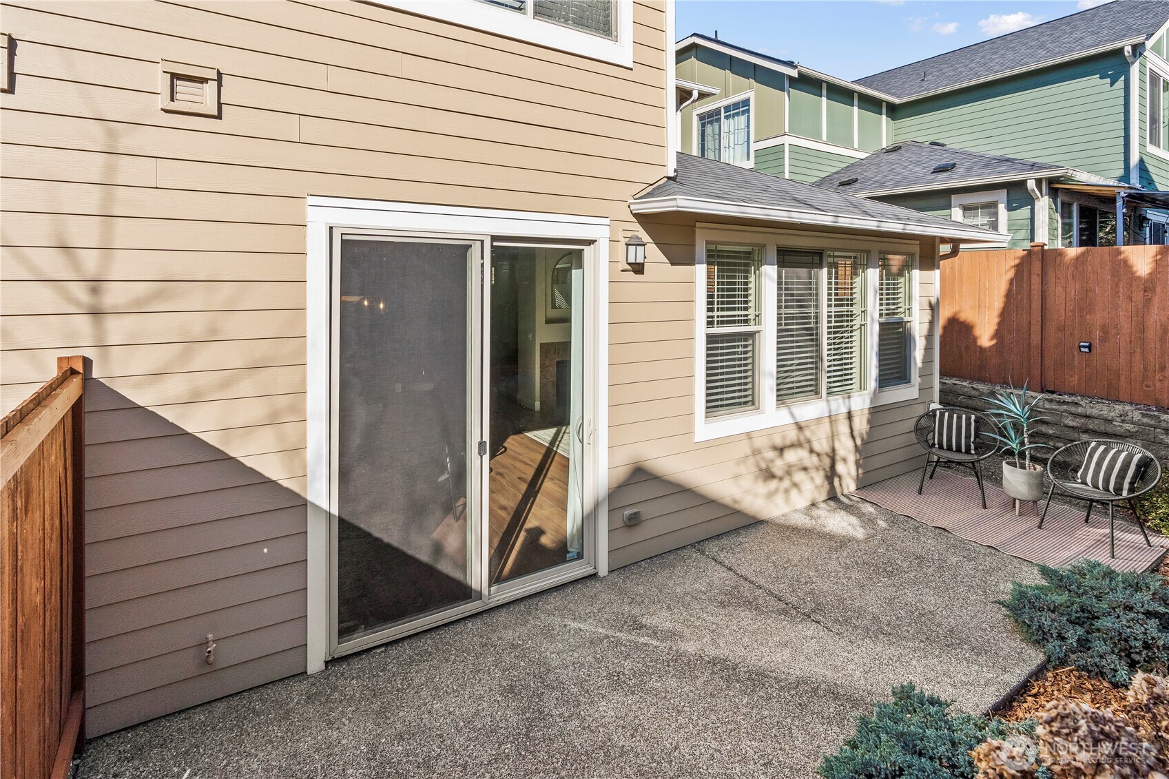 1532 145th Place SW #A, Lynnwood, WA 98087