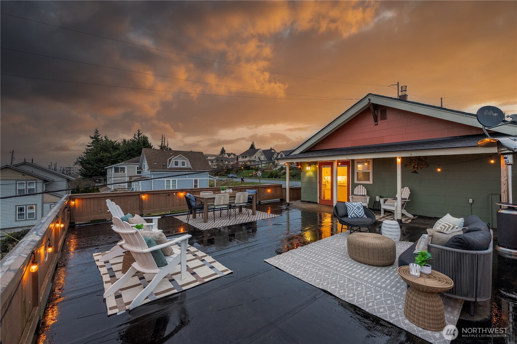 2302 Grand Avenue , Everett, WA 98201