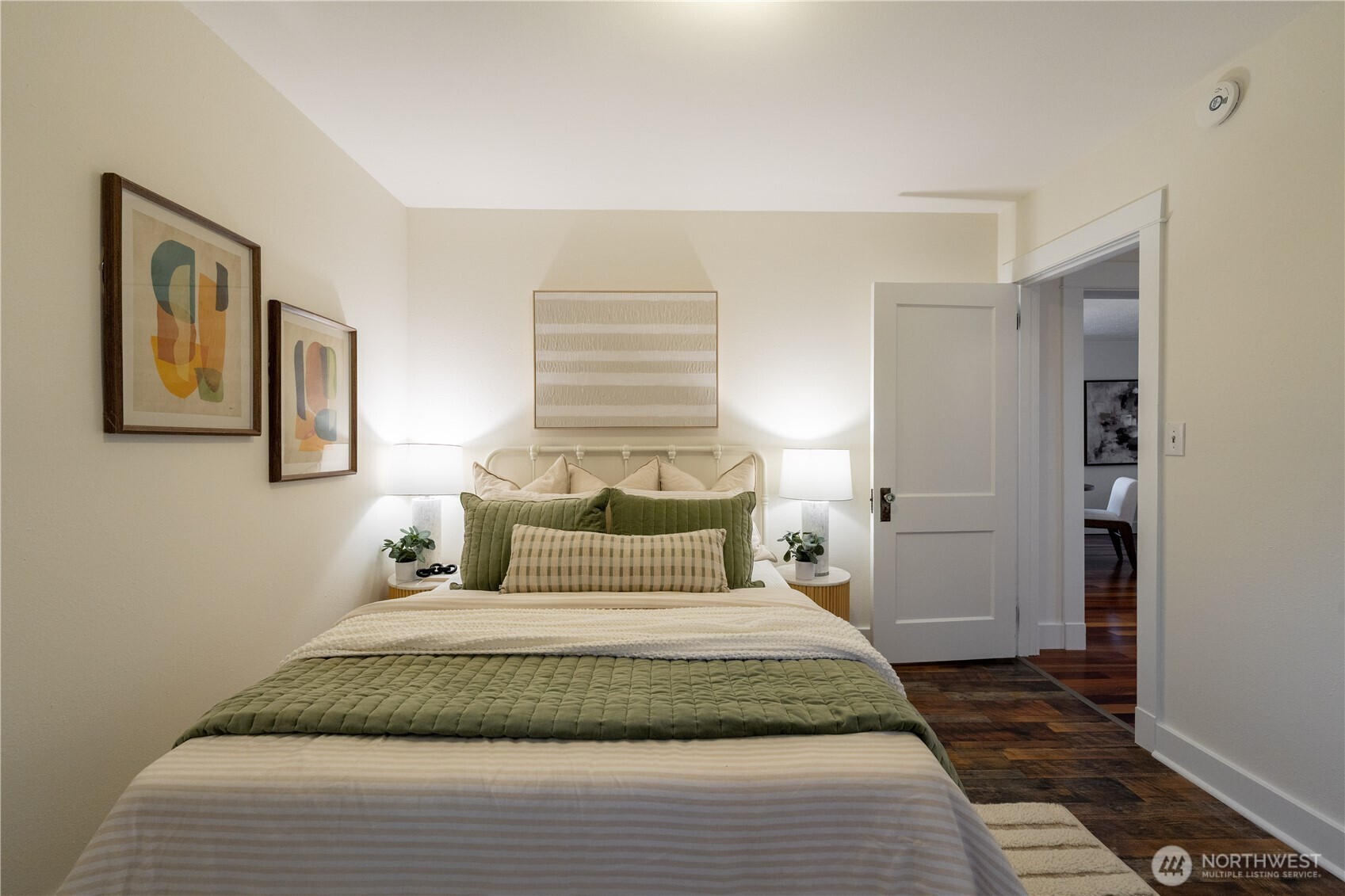 2302 Grand Avenue , Everett, WA 98201