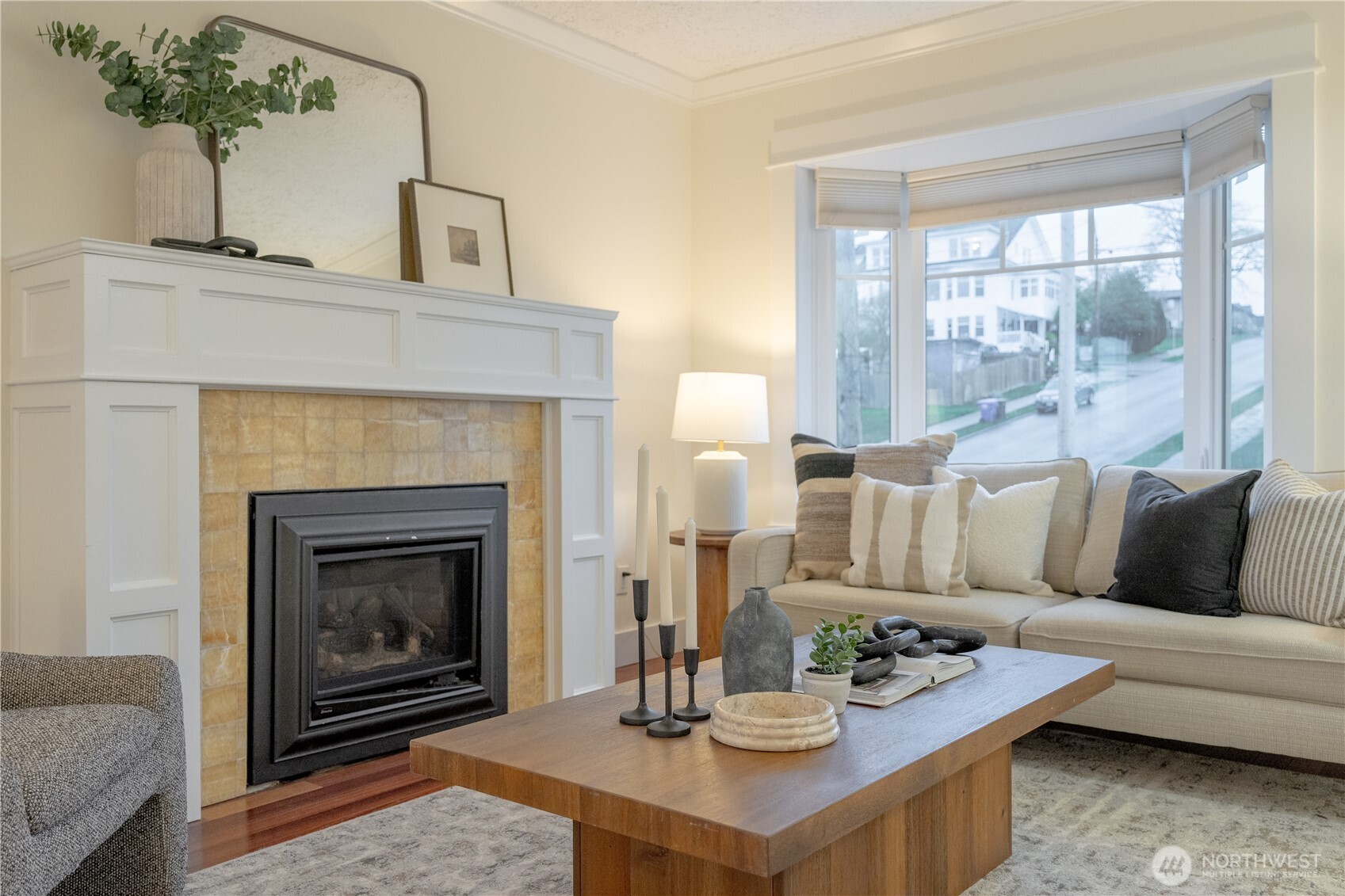 2302 Grand Avenue , Everett, WA 98201