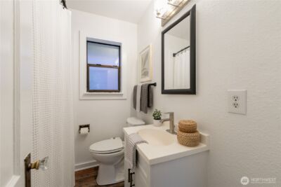 2302 Grand Avenue , Everett, WA 98201 - Photo 18