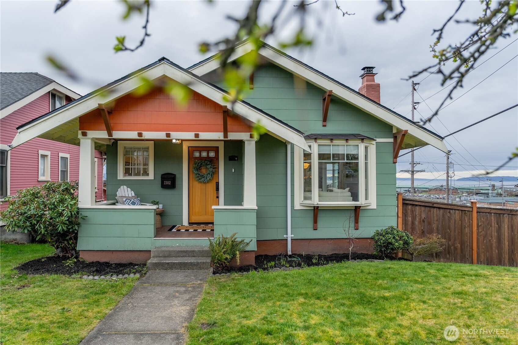 2302 Grand Avenue , Everett, WA 98201