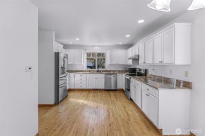 4139 Track Street , Bellingham, WA 98226 - Photo 10