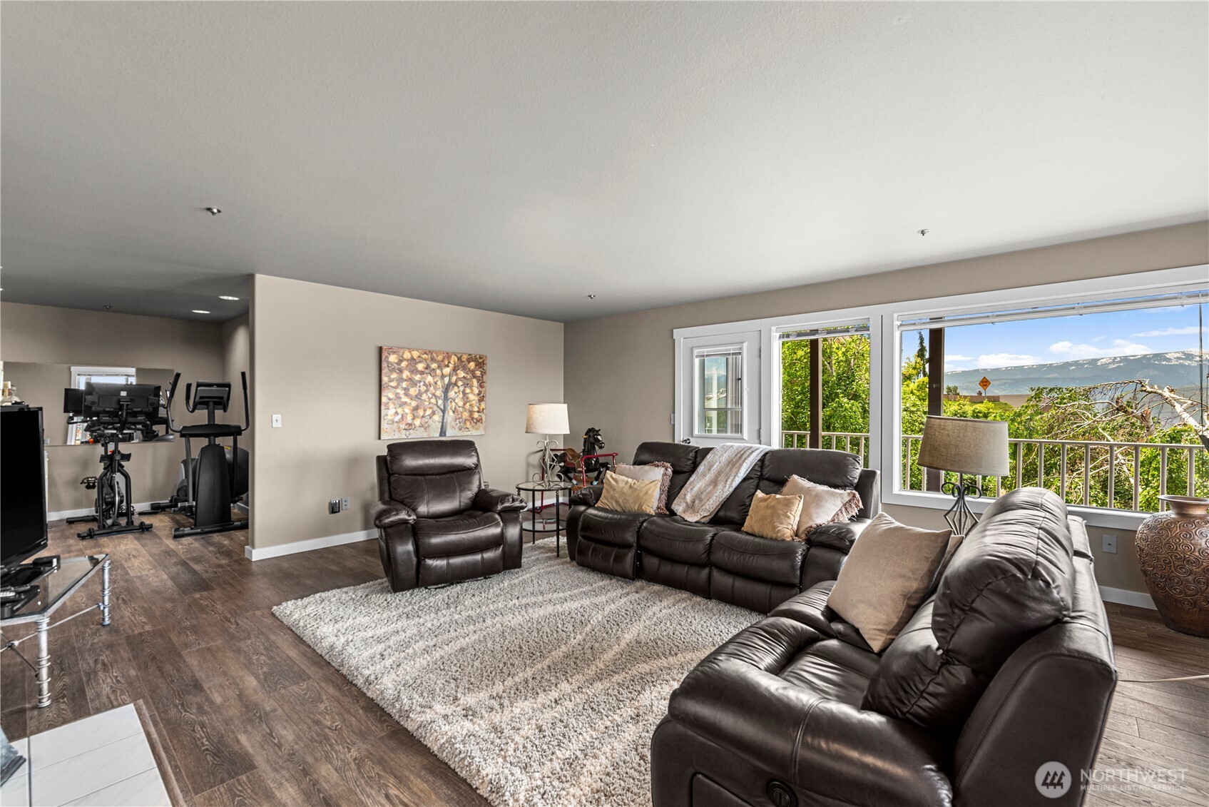 2336 Grand Avenue , East Wenatchee, WA 98802