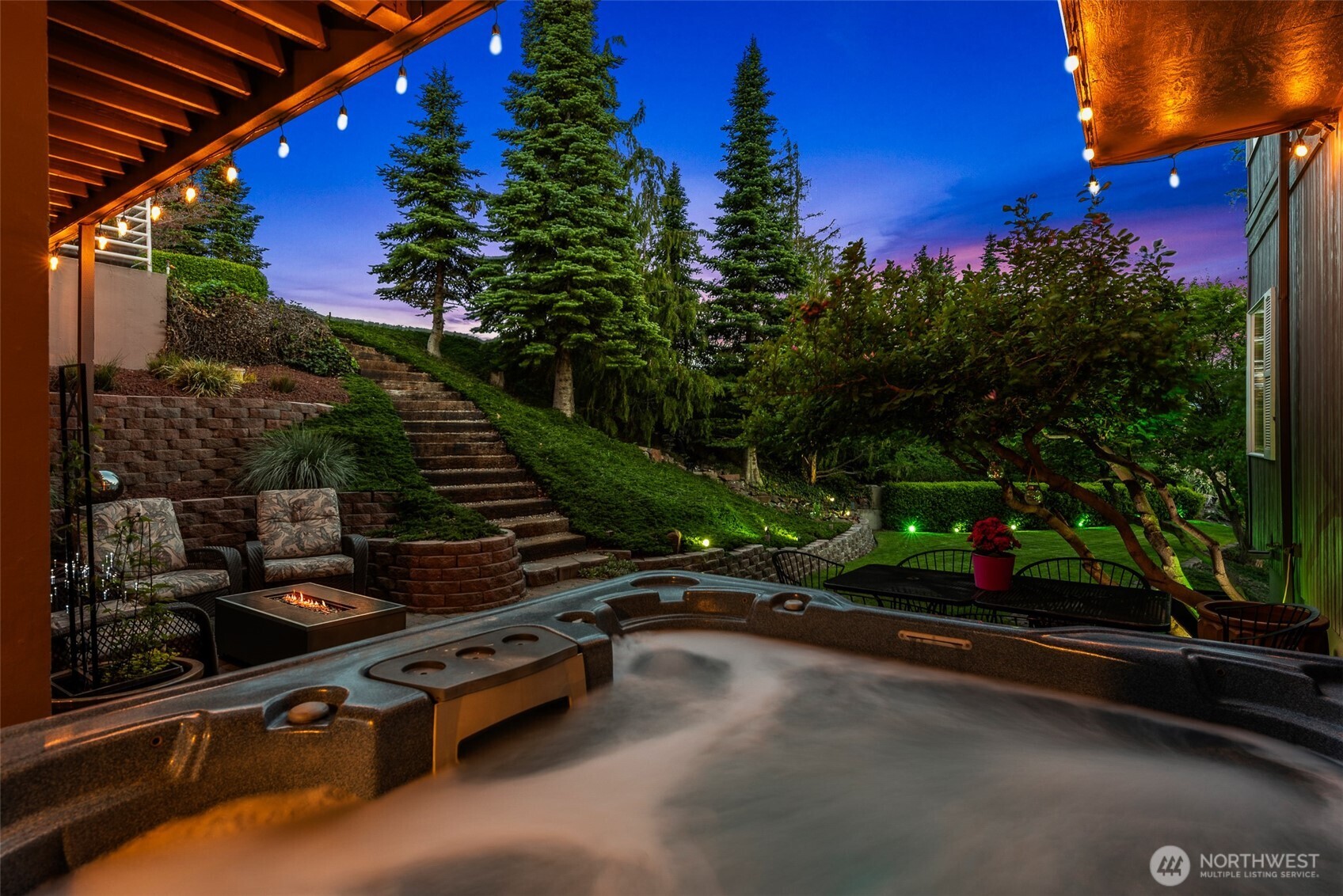 2336 Grand Avenue , East Wenatchee, WA 98802