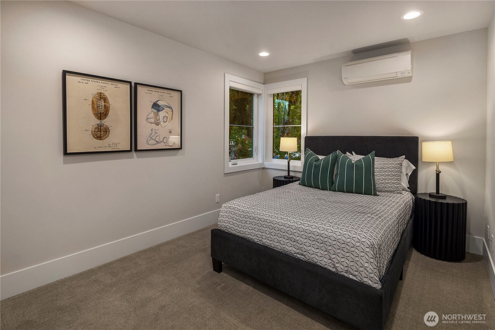 2512 NE 68th Street , Seattle, WA 98115