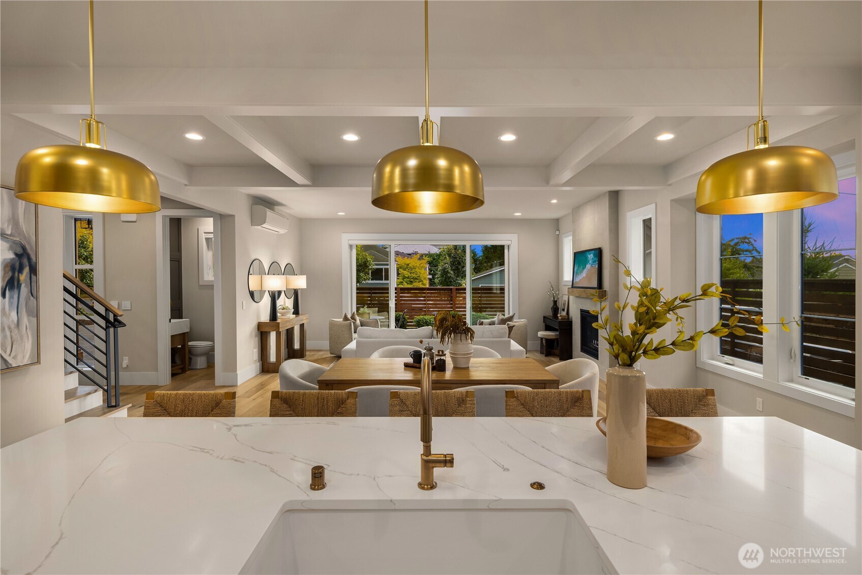 2512 NE 68th Street , Seattle, WA 98115