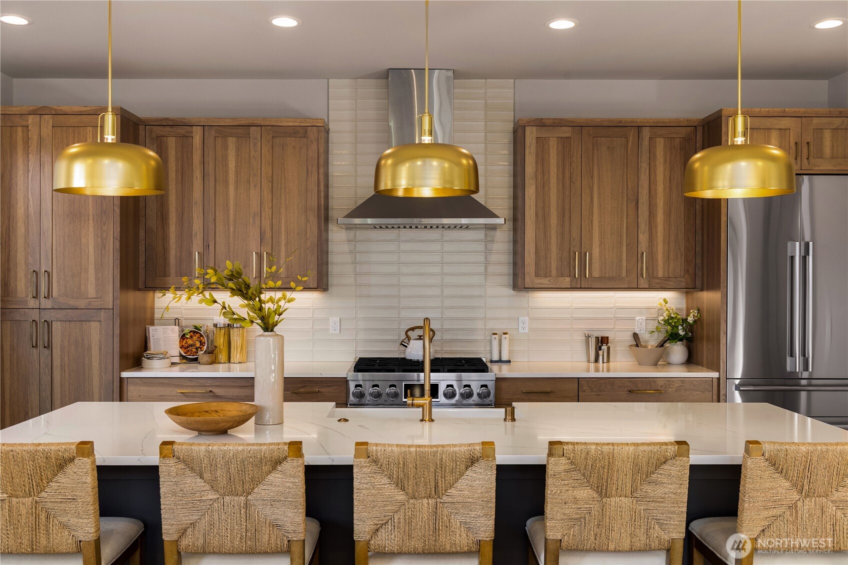 2512 NE 68th Street , Seattle, WA 98115