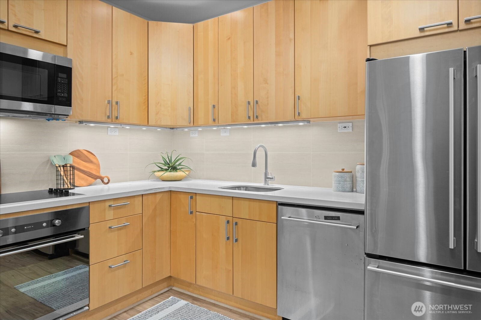 18003 NE 93rd Court #3, Redmond, WA 98052