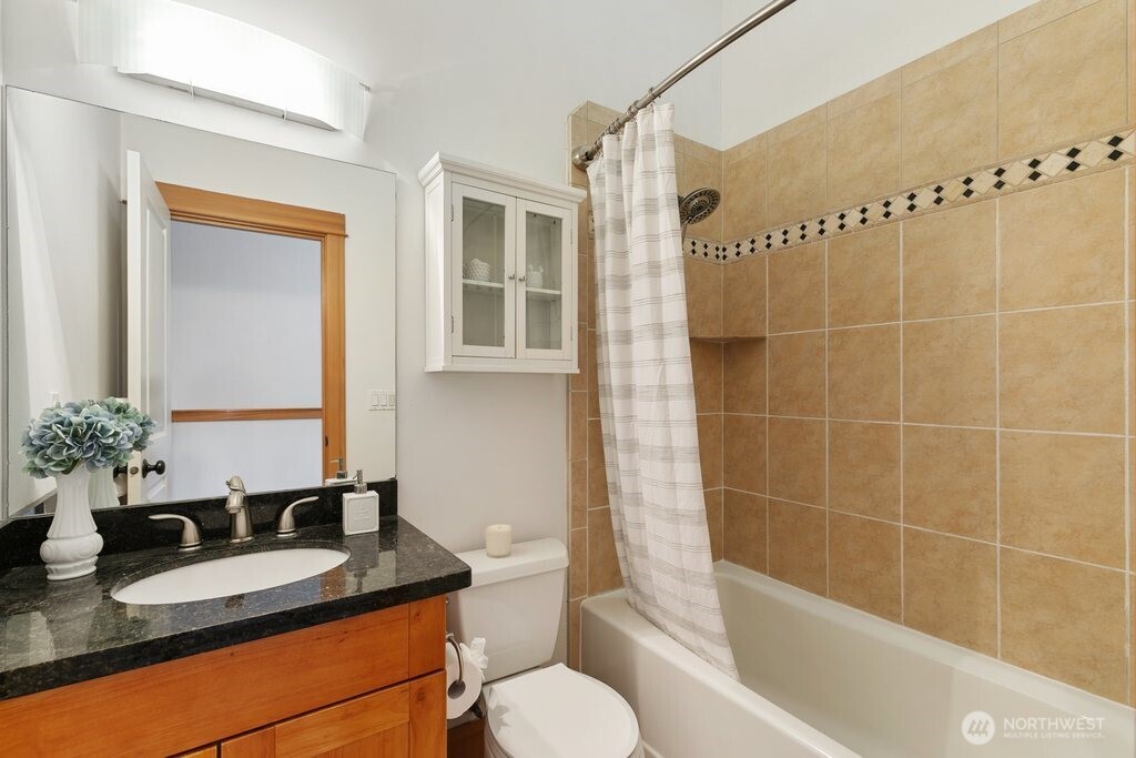 4735 Delridge Way SW #A, Seattle, WA 98106