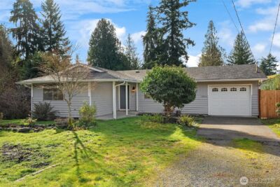 10743 SW Cowan Road , Vashon, WA 98070
