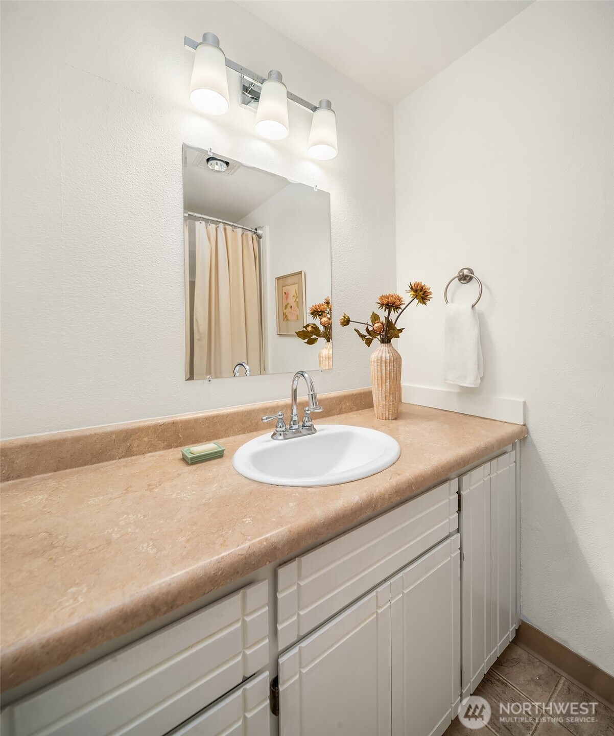 10743 SW Cowan Road , Vashon, WA 98070