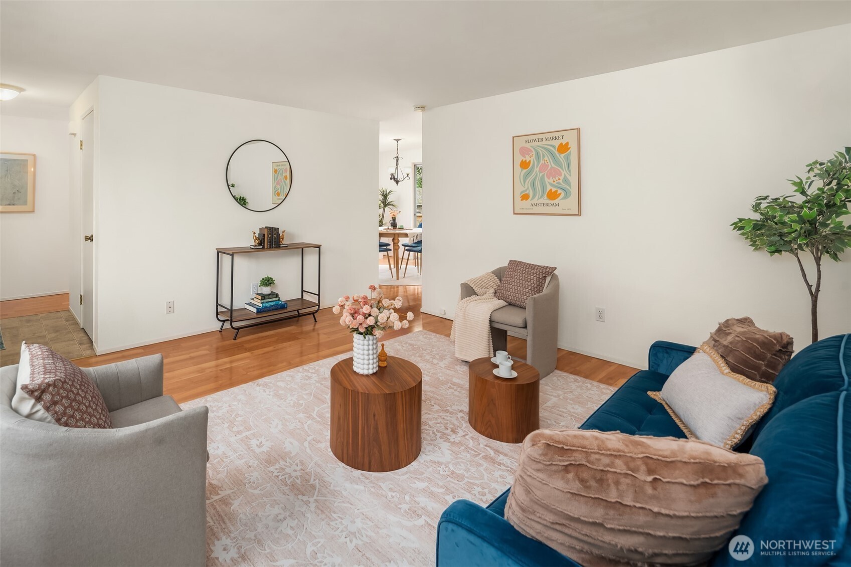 10743 SW Cowan Road , Vashon, WA 98070