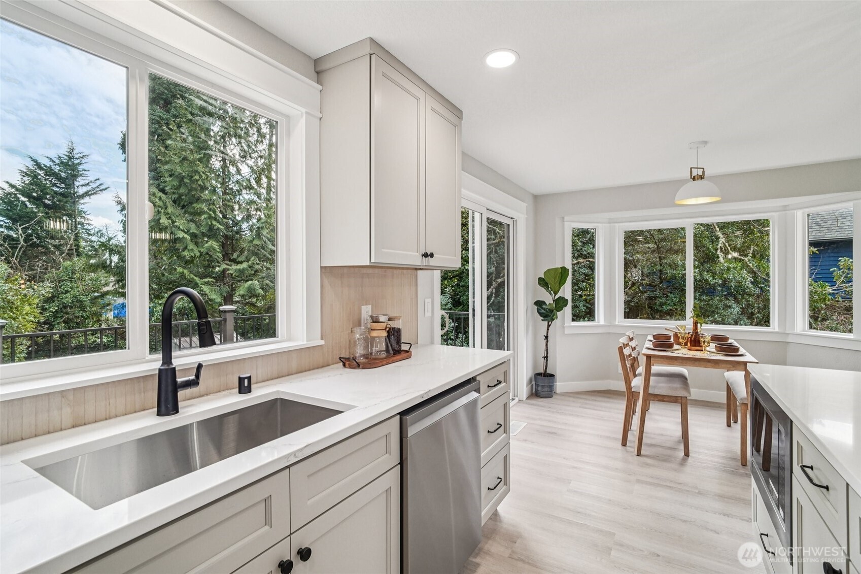 21620 84th Place W, Edmonds, WA 98026