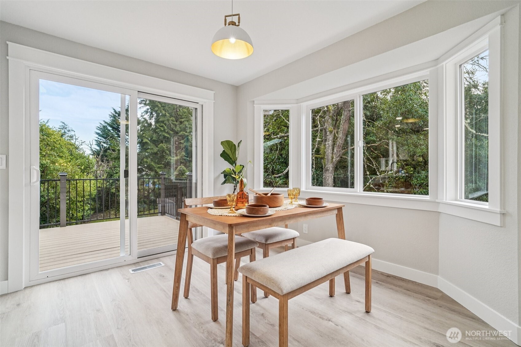 21620 84th Place W, Edmonds, WA 98026